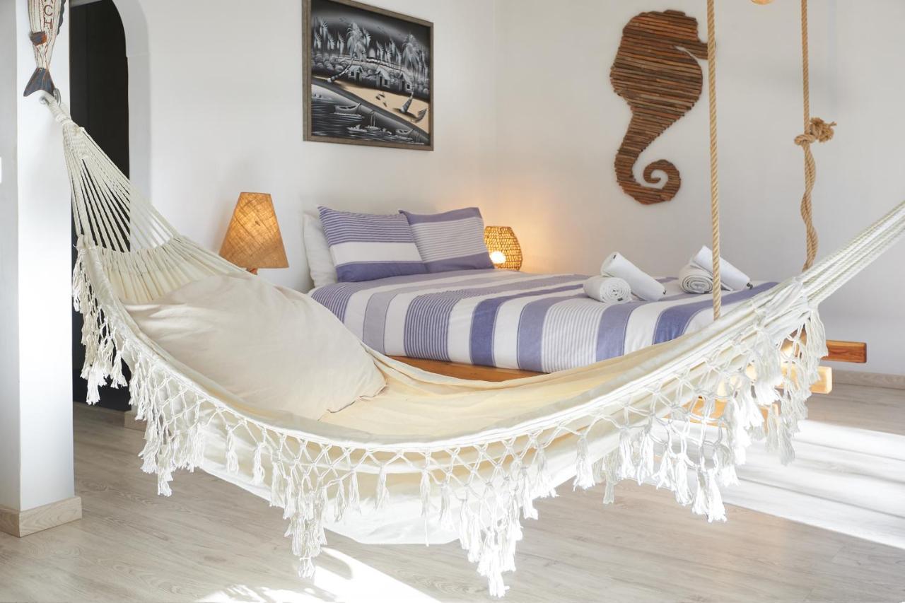 Cozy Beach House Sao Pedro Estoril São Pedro do Estoril Екстериор снимка